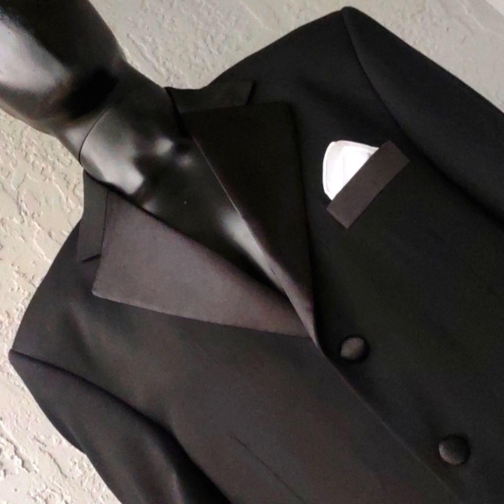FIRADO Men's Black Super Fine Wool Luxury Tuxedo Blazer (ITALY)